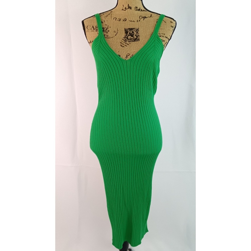 Rue 21 women's pullover knit stretch Ribbed fitted green Sleeveless dress medium